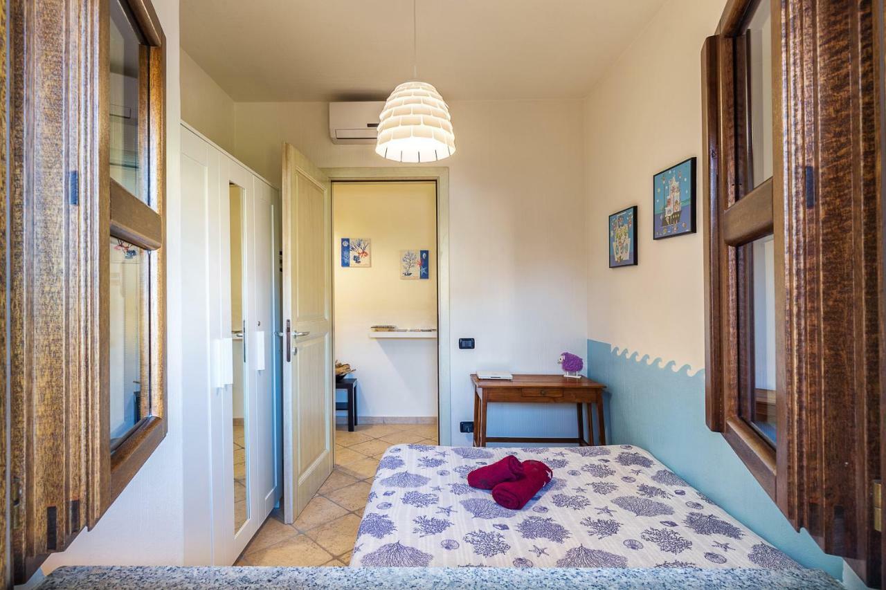 Casa Vacanze Pedras Santa Maria Navarrese Ngoại thất bức ảnh
