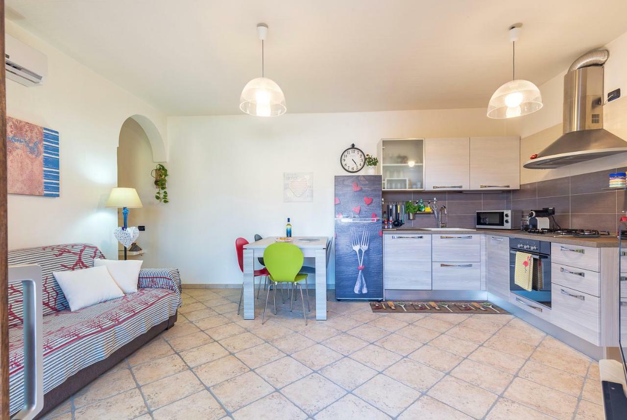 Casa Vacanze Pedras Santa Maria Navarrese Ngoại thất bức ảnh